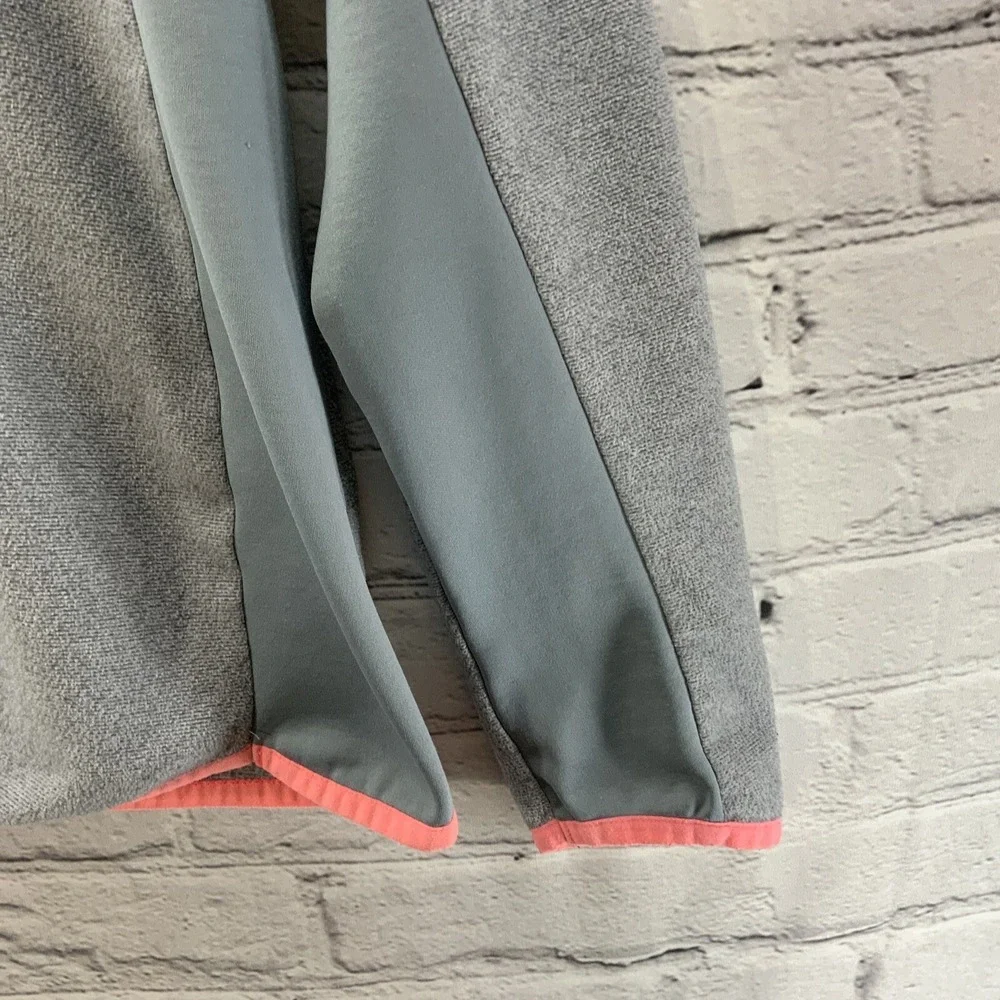 Columbia Sportswear Fleece Jacket Womens Sz L Gray Pink‎ Warm